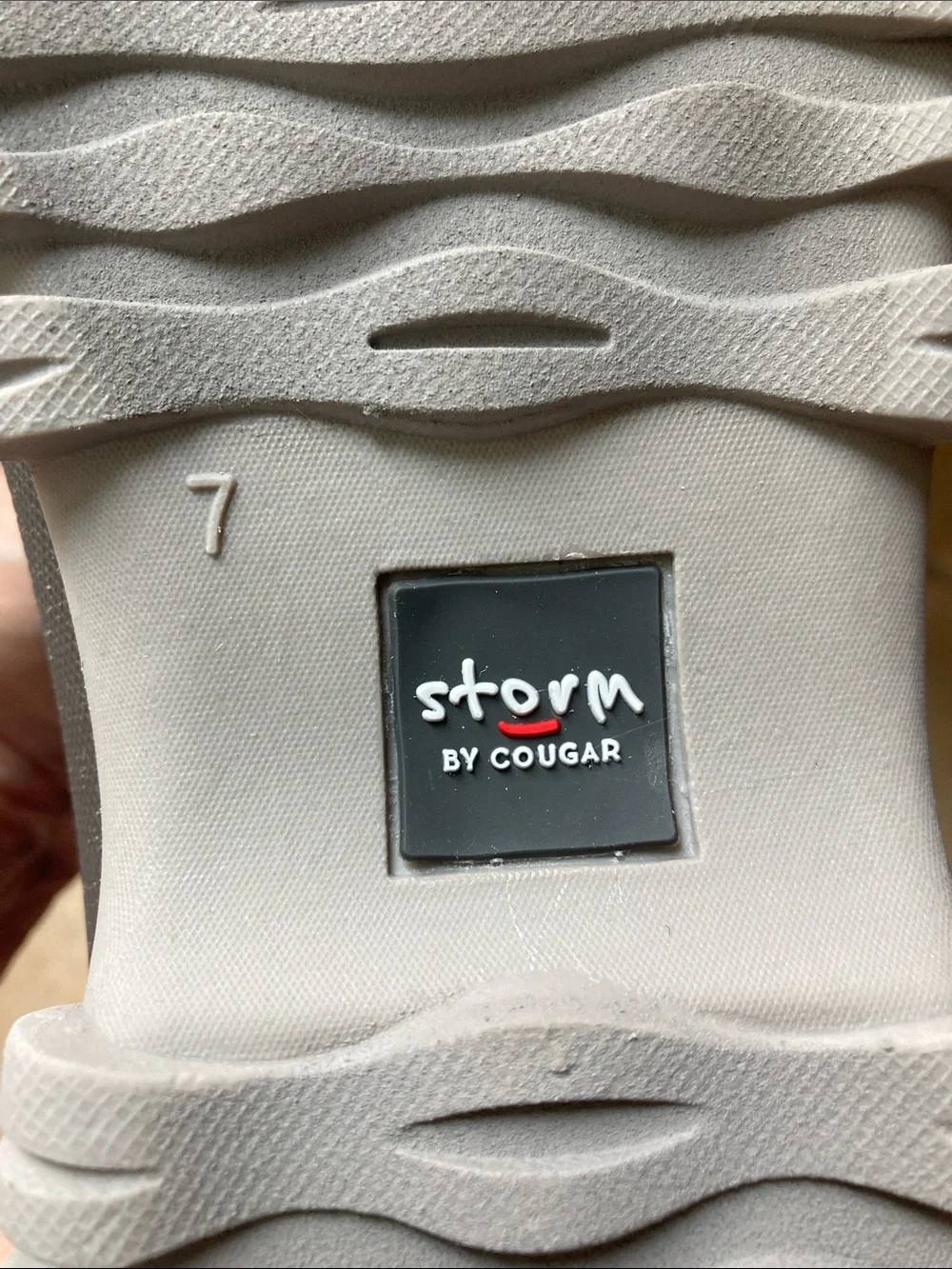 NWT Cougar Storm Gray and Purple Plaid Winter Boot -Size 7